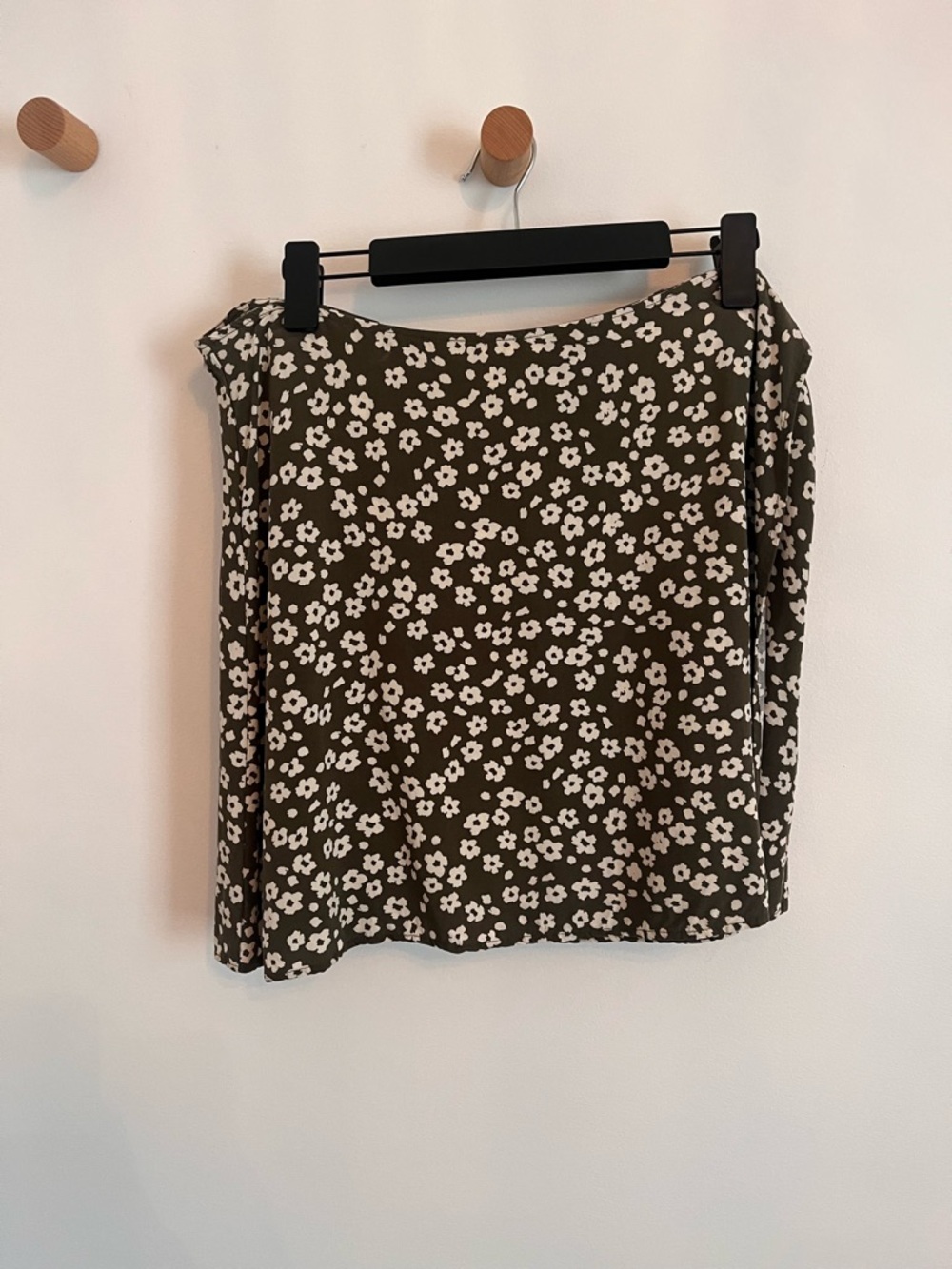 GAP Olive Green Mini Skirt with White Floral Print